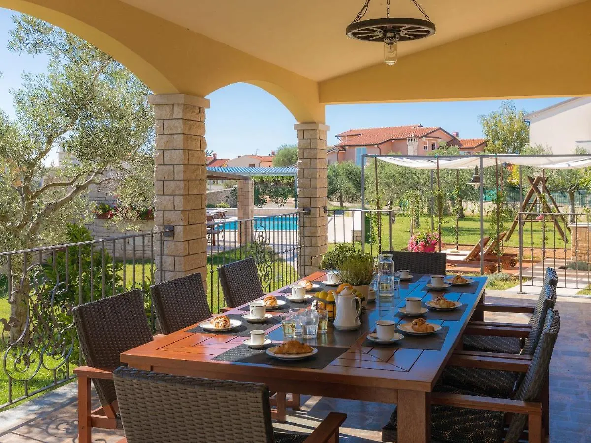 Holiday Home Debora By Interhome Vodnjan