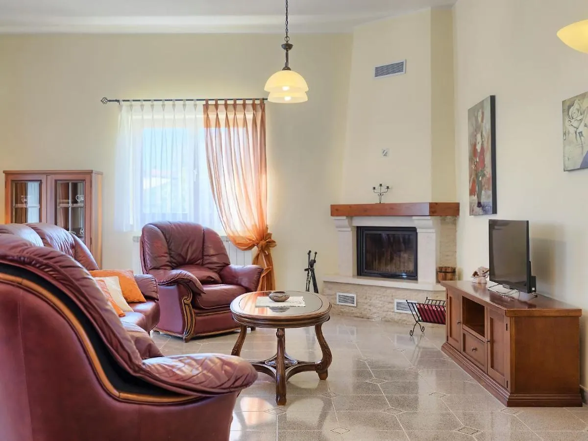 Holiday Home Debora By Interhome Vodnjan
