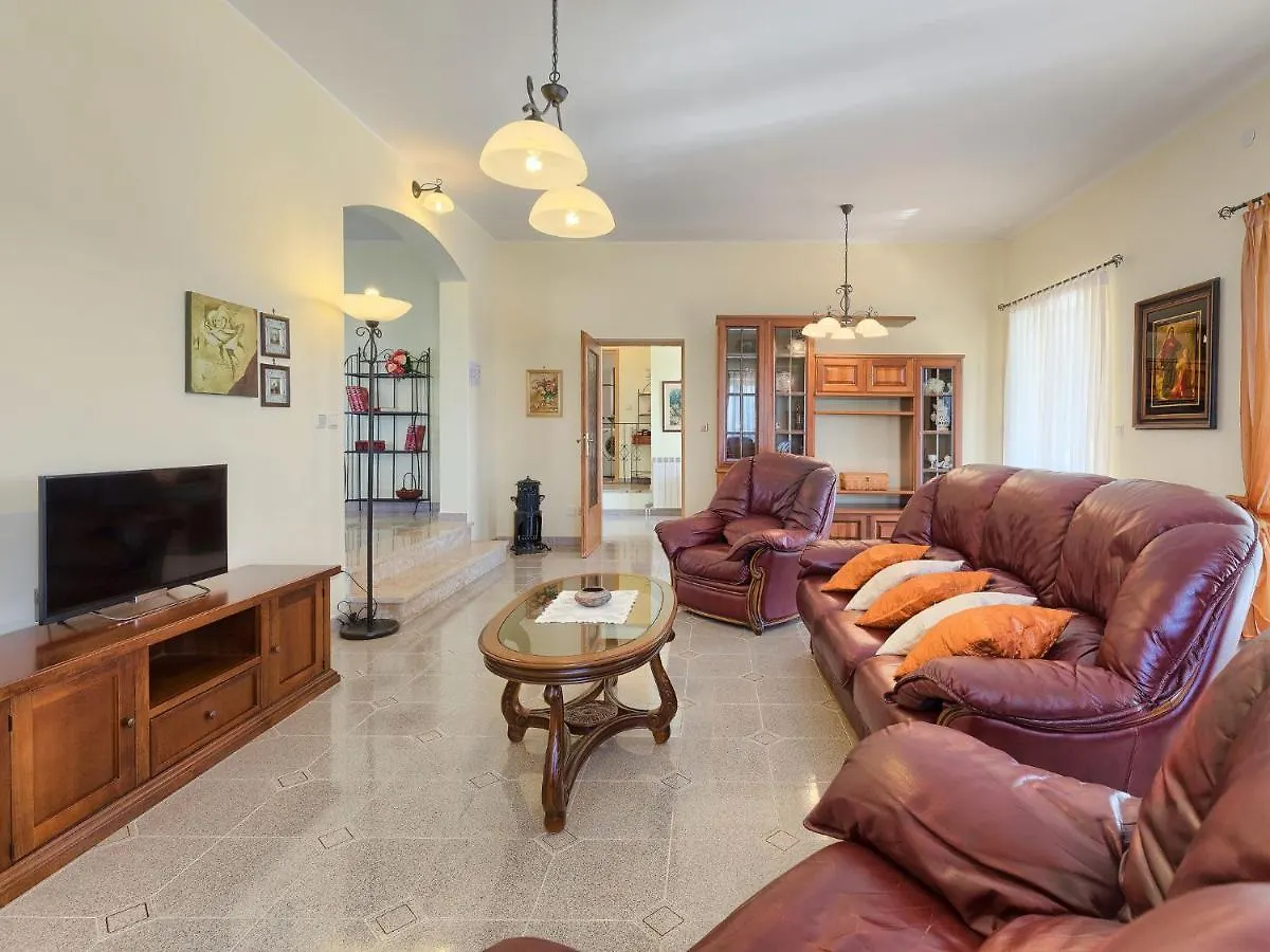 Holiday Home Debora By Interhome Vodnjan 0*,  Hırvatistan