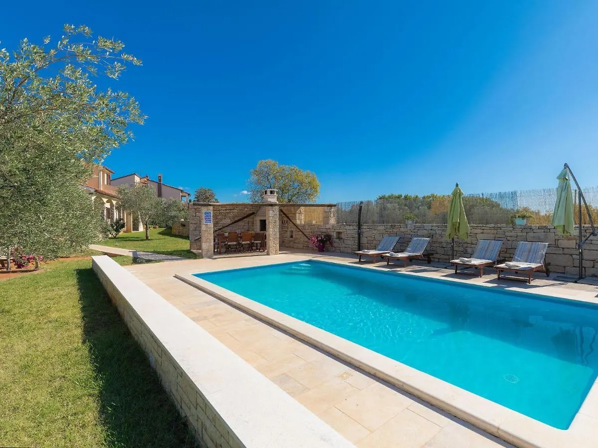Holiday Home Debora By Interhome Vodnjan